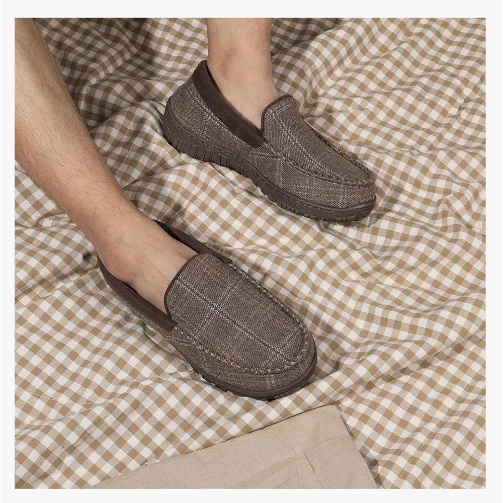 Royal Class Mens 7/8 Plaid Slip On Memory Foam Fur Indoor Outdoor Slippers NWT